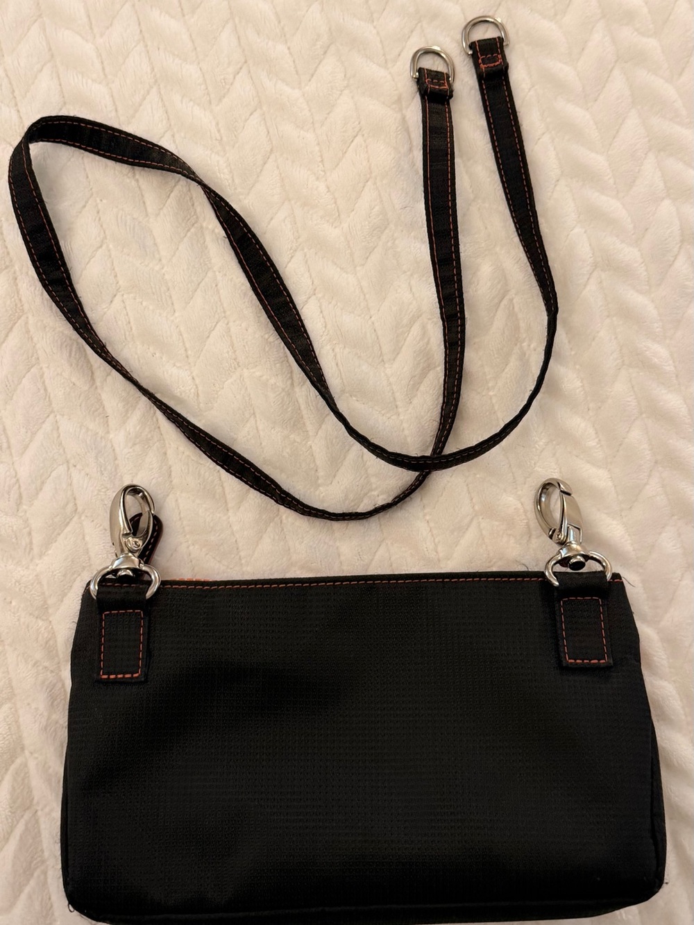 Harley CrossBody - Picture 4 of 5
